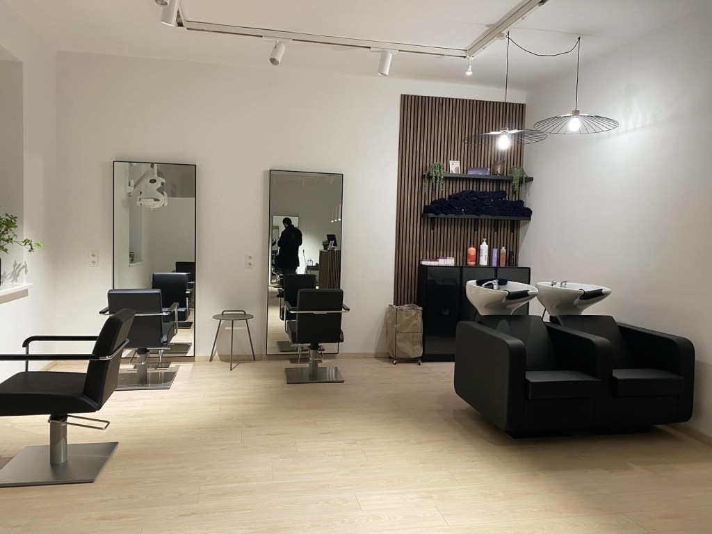 Salon Oska